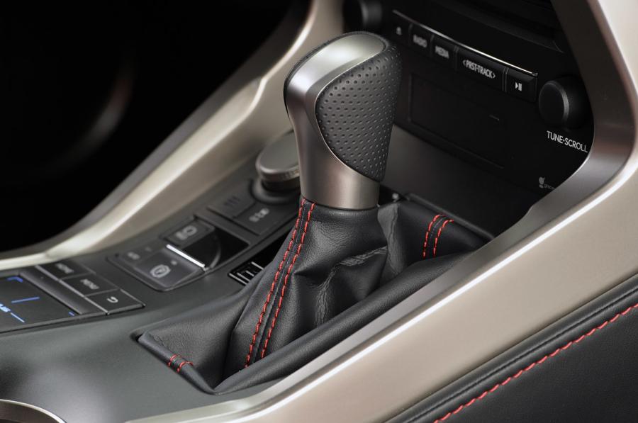  Lexus NX200t F-Sport 2014 года  (фото 65 из 84)